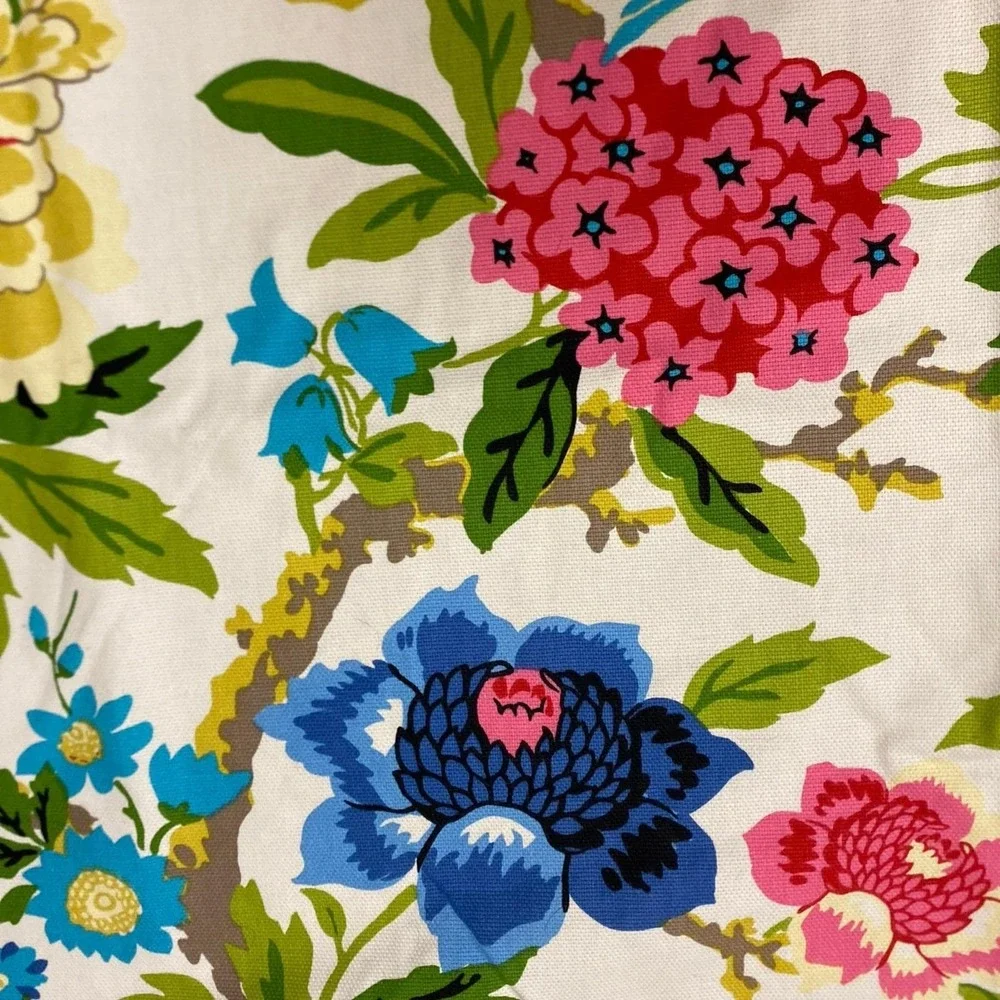 (1) Waverly Celeste Spring Birds Curtain Panel 50
